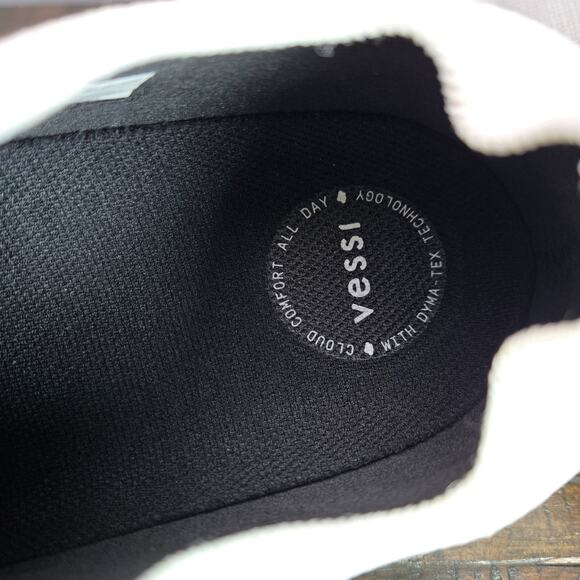 NEW Vessi Everyday Move Slip On Mens Size 8 Waterproof Shoes Sneaker Polar White main image 7